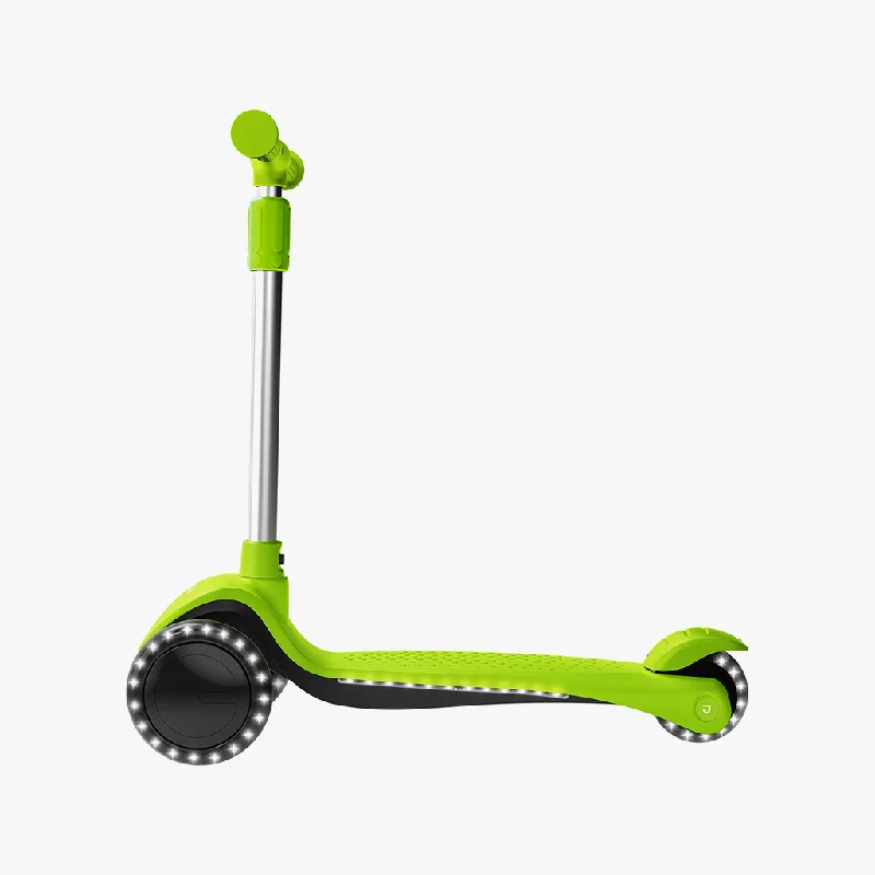 Lumi Three Wheel Light Up Kick Scooter